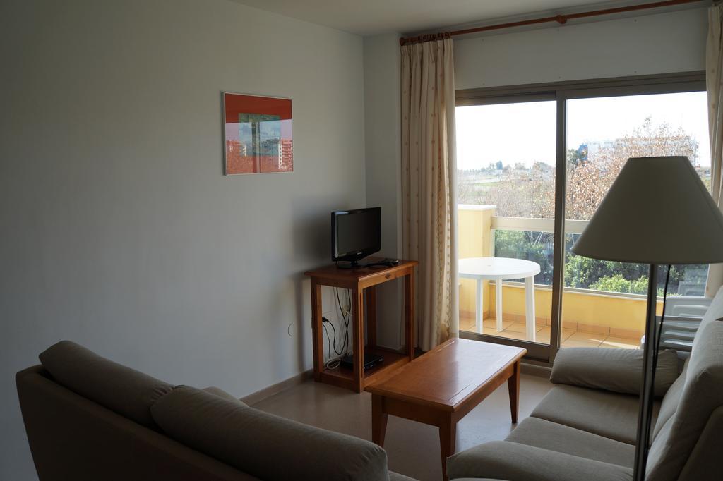 Apartamentos Proamar Torre Del Mar Bilik gambar