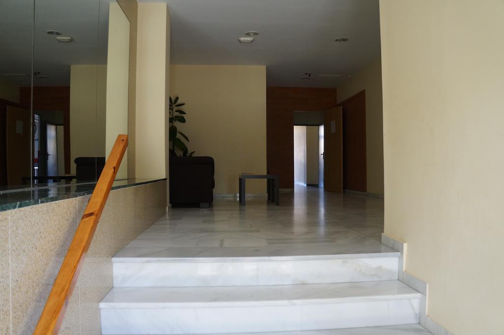 Apartamentos Proamar Torre Del Mar Luaran gambar