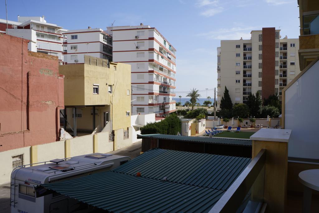 Apartamentos Proamar Torre Del Mar Luaran gambar